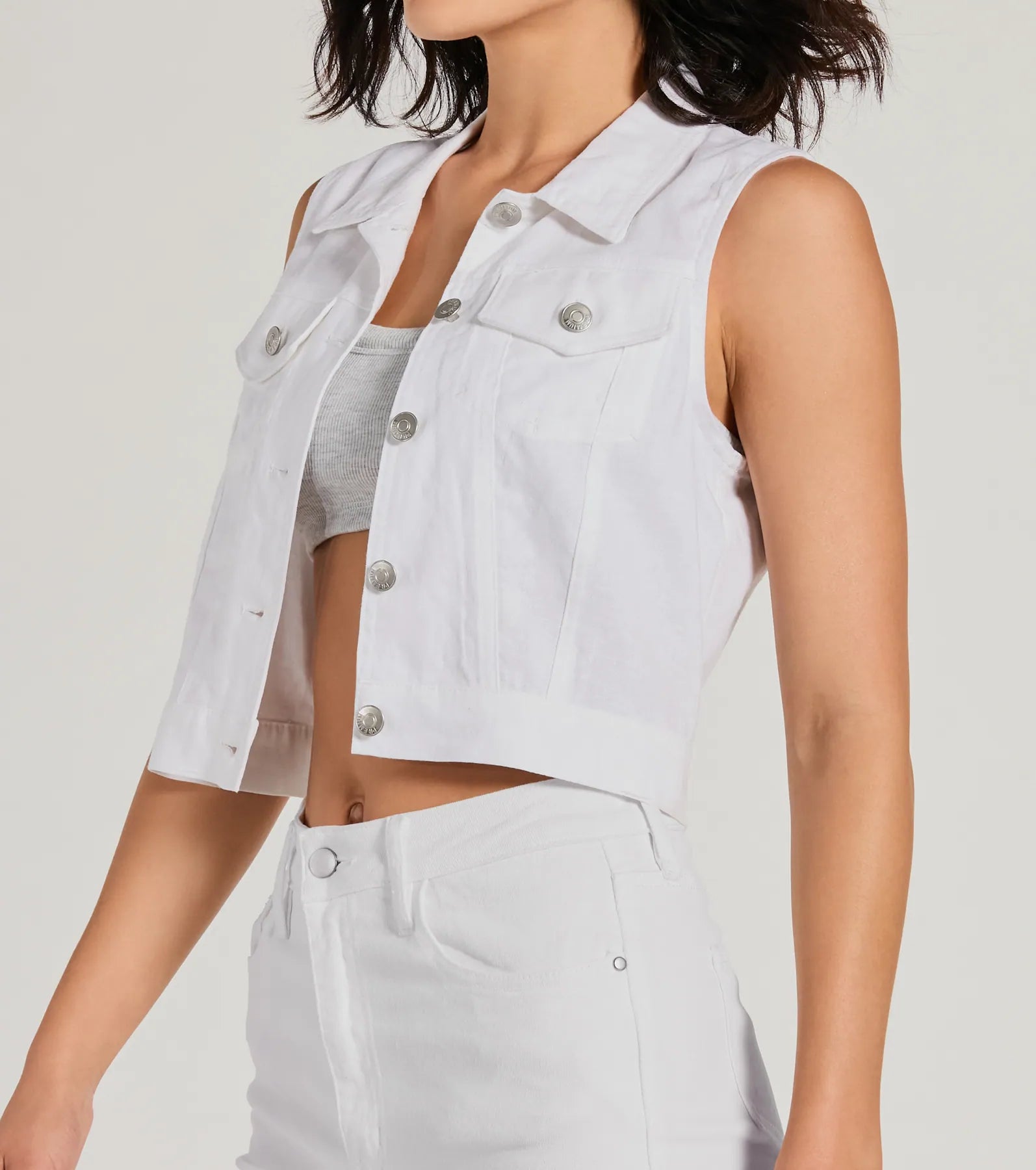 Perfect Company Sleeveless Button-Up Vest - Image 3