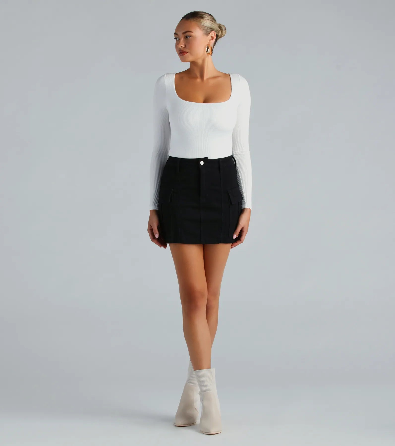 Serving Style Cargo Mini Skirt - Image 15