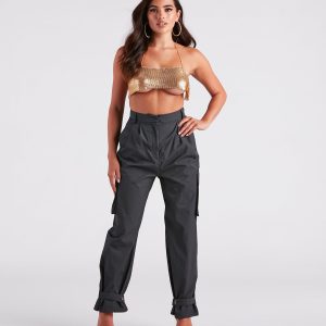 Weekend Style High-Rise Cargo Pants