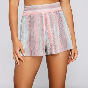Trendy Pleated And Striped Shorts