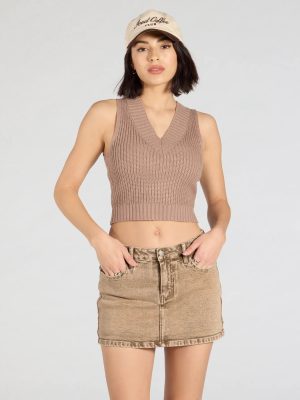 Edgy Yet Sweet Mid-Rise Denim Mini Skort