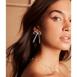 Upscale Chic Faux Pearl Bow Earrings