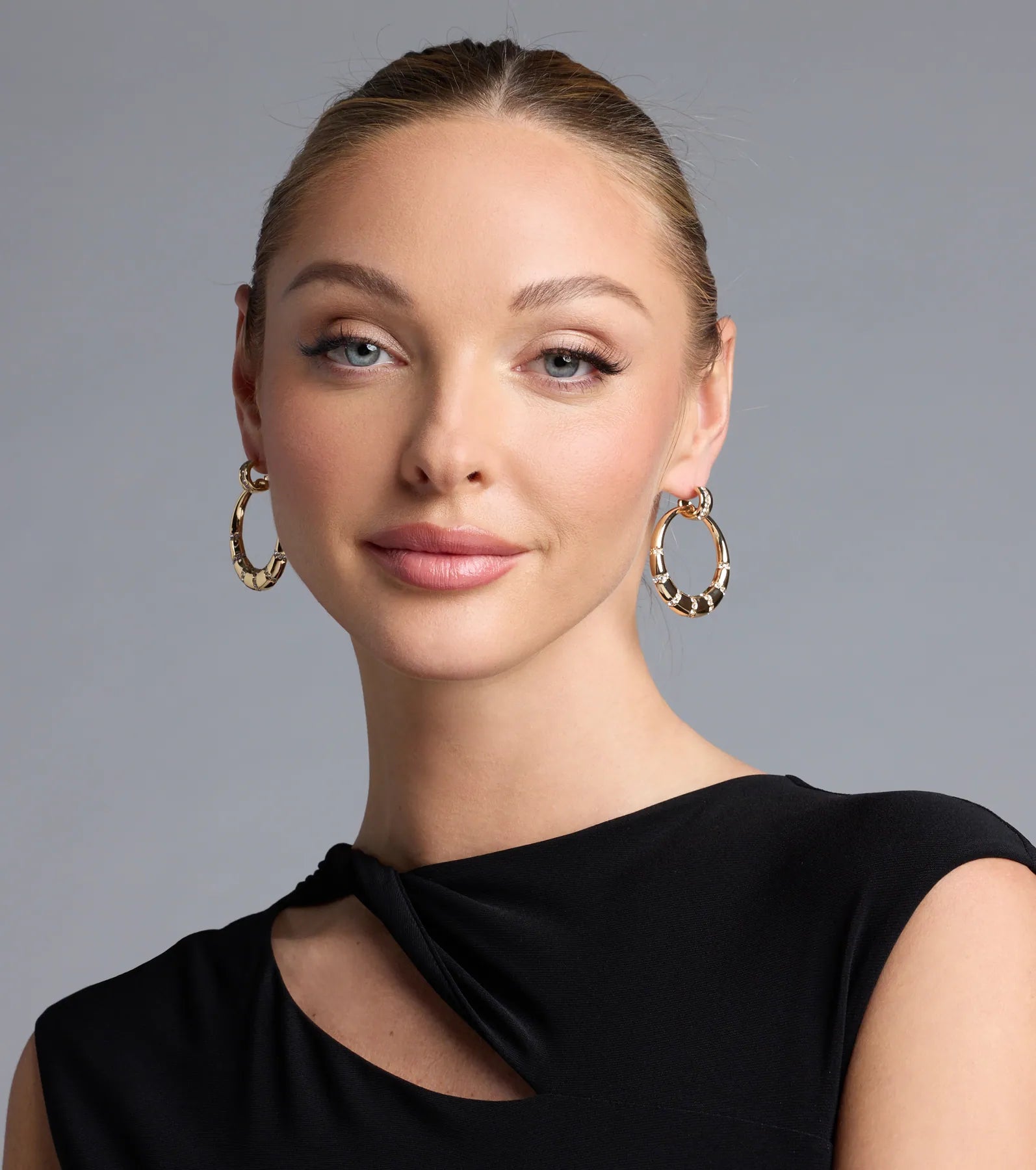 Sleek Glam Rhinestone Hoop Earrings - Image 2