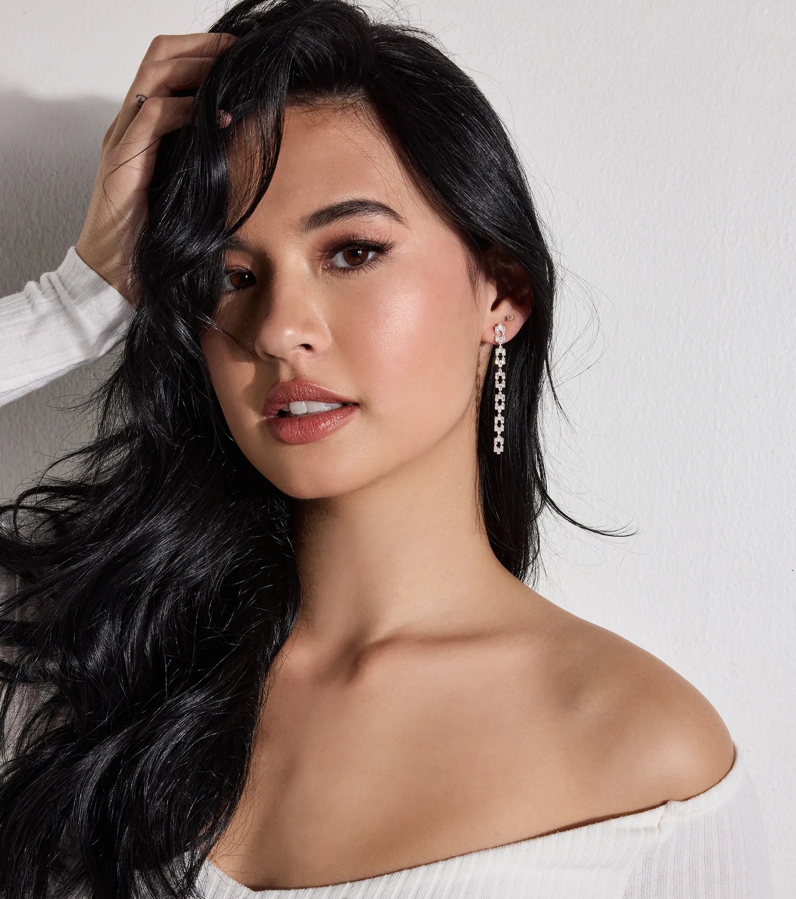 Luxe Glam Rhinestone Chain-Link Earrings - Image 2