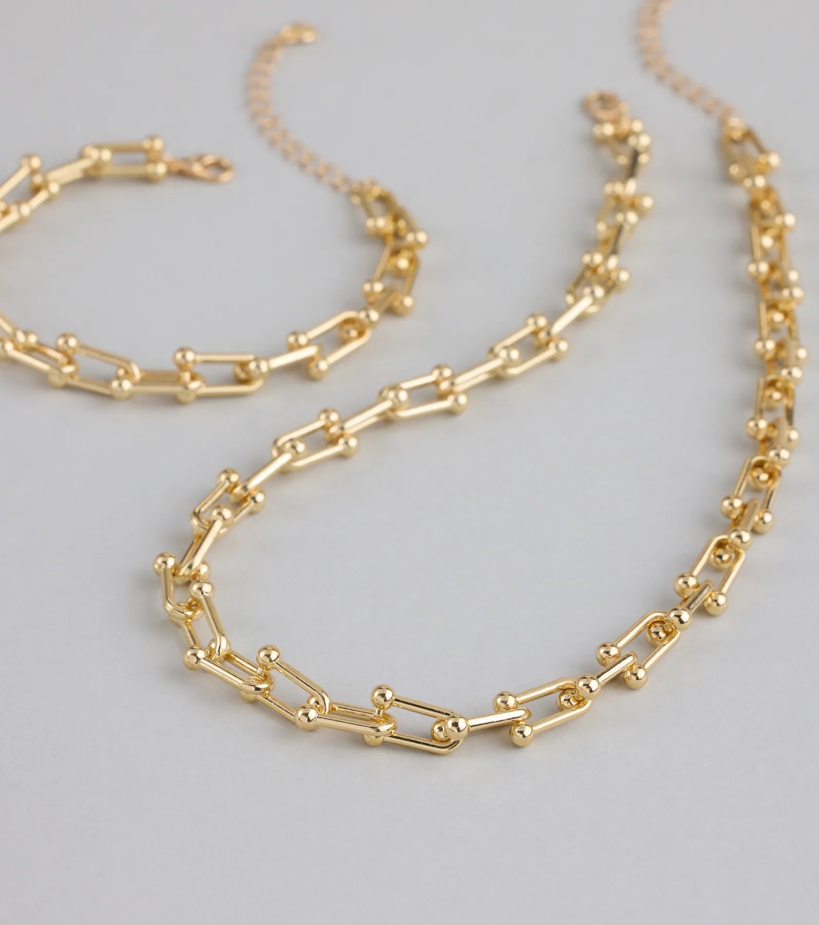 Giving Bold Chain Necklace And Bracelet Set - Image 2