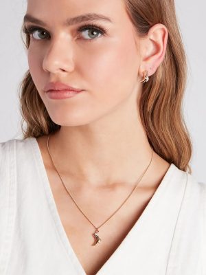 On That Western Trend Necklace And Earrings Set