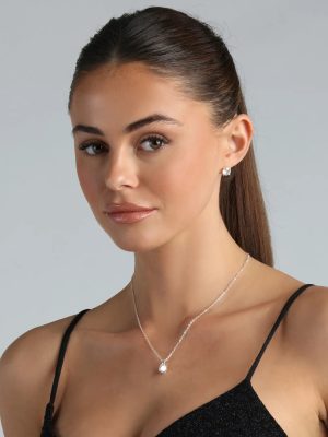 Class Is Timeless Necklace And Earrings Set
