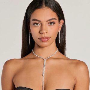 Glam It Up Rhinestone Lariat Necklace And Earrings Set
