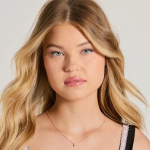 Dainty Shine Cubic Zirconia Heart Pendant Necklace