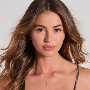 Sleek Peek Cross Charm Dainty Necklace