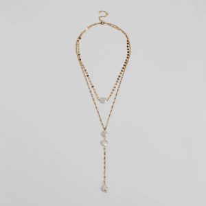 Coastal Glam Pearl Charm Lariat Necklace