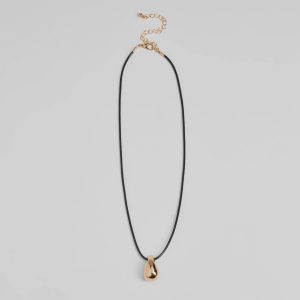 Deluxe Charm Pendant Necklace