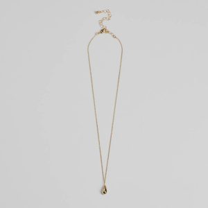 Chic Approved Teardrop Charm Necklace