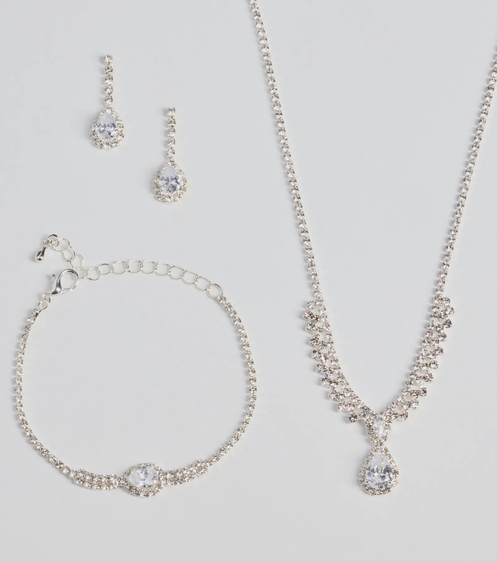 Decadent Radiance Rhinestone Jewelry Set - Image 2
