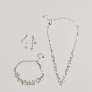 All That Glitzy Glam Necklace. Earrings. And Bracelet Set