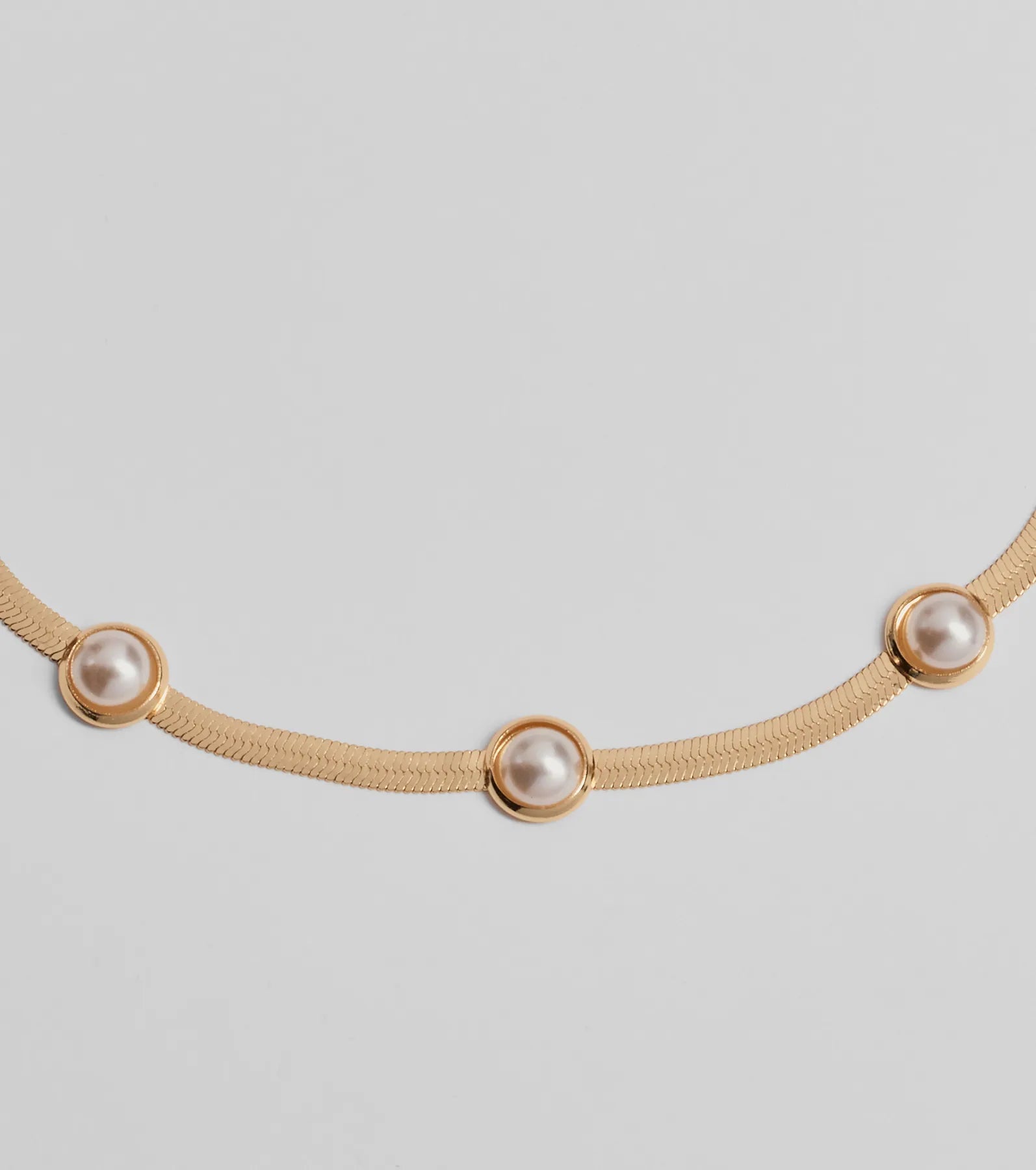 Chic Pearl Accent Snake Chain Necklace - Image 2