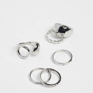 She's Bold Five Pack Ring Set