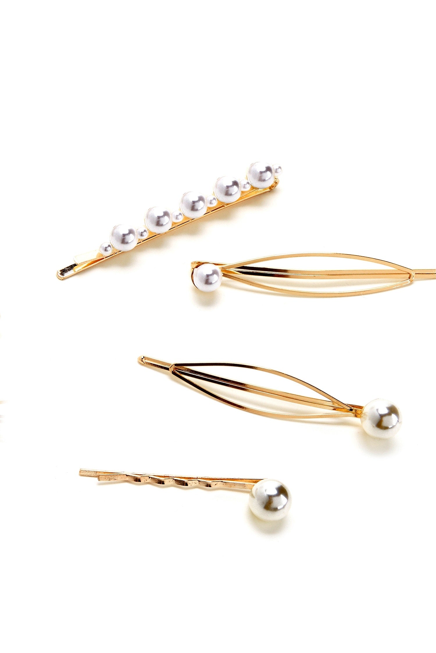 Chic In Pearls Bobby Pin Set - Image 2