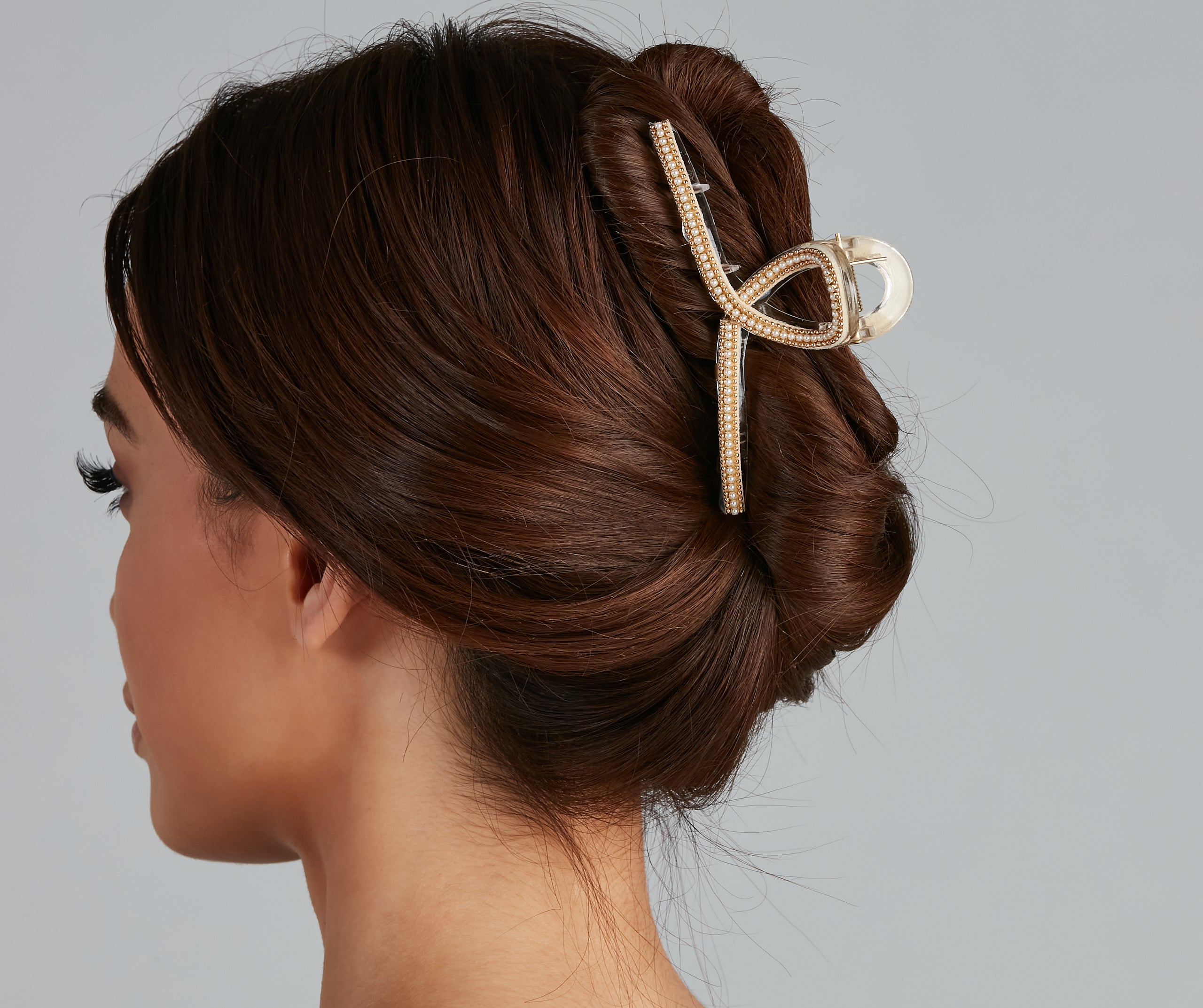 Make It Chic Pearl Hair Claw Clips - Image 2