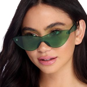 Vacay Vibes Cat Eye Sunglasses