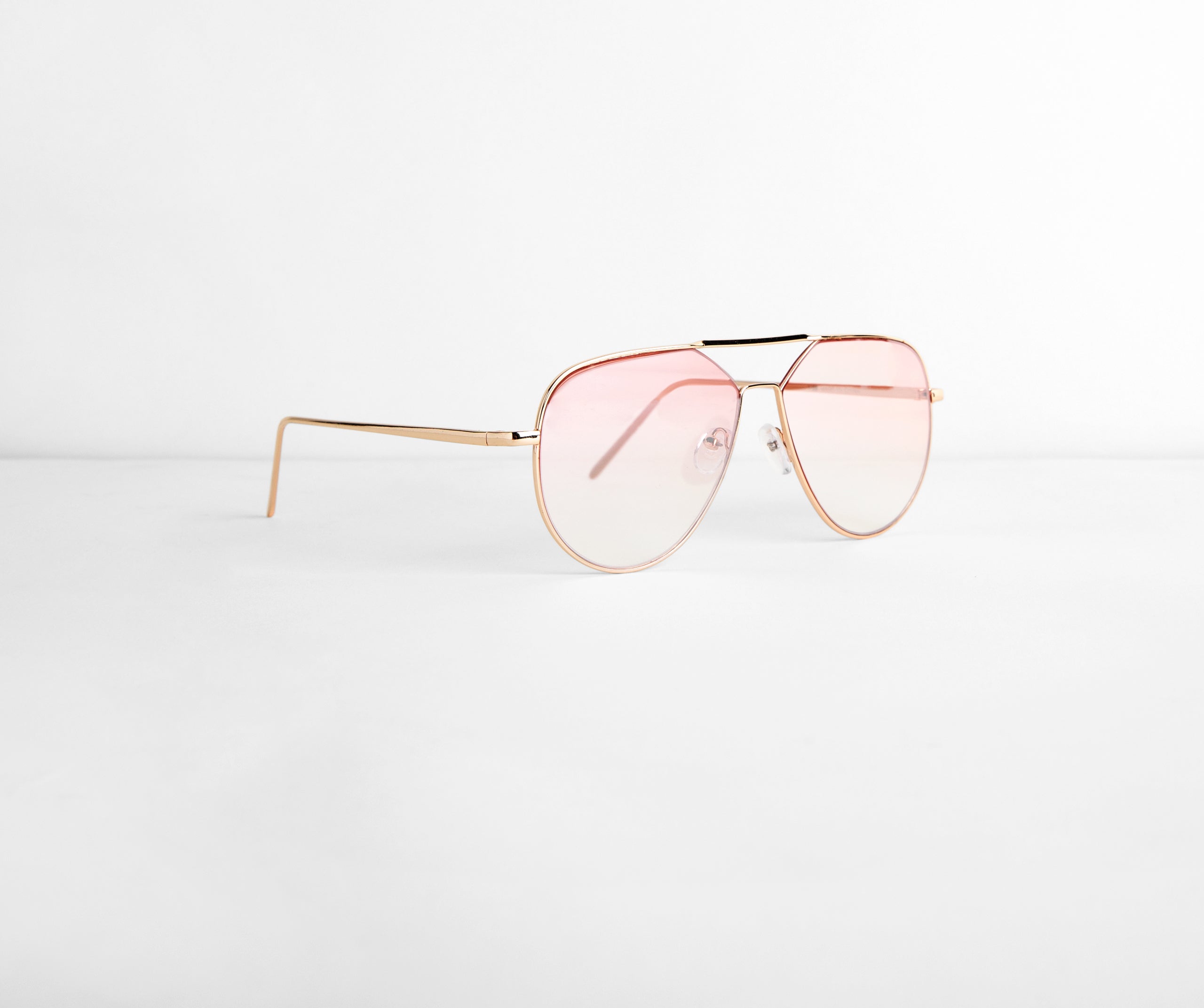 Making The Gradient Rimless Sunglasses - Image 6