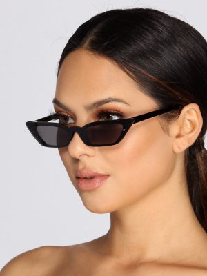 I'm Busy Cat Eye Sunglasses