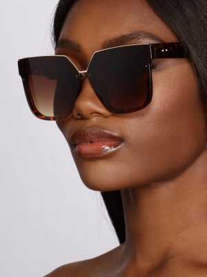 Fancy Fashionista Sunglasses