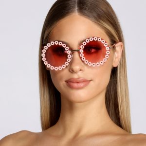 Flower Child Round Daisy Sunglasses