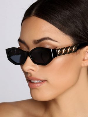 Feelin' Fine Chain Sunglasses