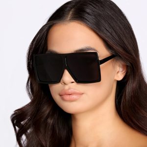 Who Is She Over-sized Shield Sunglasses
