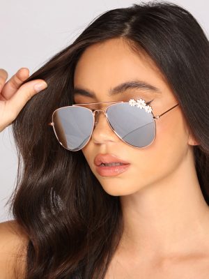 Flower Child Aviator Sunglasses