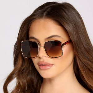 So Glam Oversized Square Sunglasses