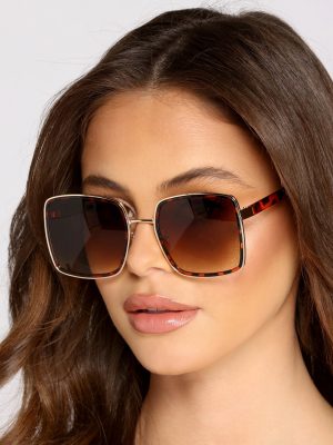 So Glam Oversized Square Sunglasses