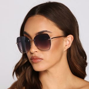 Rhinestone Glam Oversized Round Sunglasses