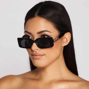 Chic Status Chain Detail Sunglasses