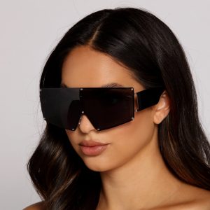Shield Out The Shade Sunglasses