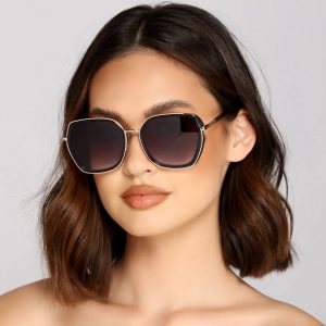 Bring On The Glam Vibes Square Sunglasses