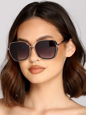 Bring On The Glam Vibes Square Sunglasses