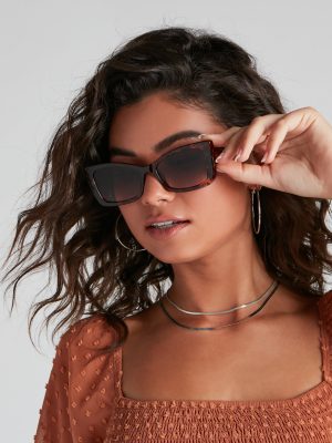 Cutie Tortoise Cat-Eye Sunglasses