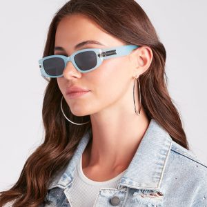 Sun And Fun Sleek Rectangle Sunglasses