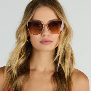 Sleek Icon Oversized Cat-Eye Sunglasses
