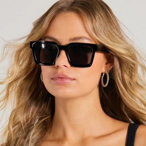 Looking Sleek Square-Frame Sunglasses