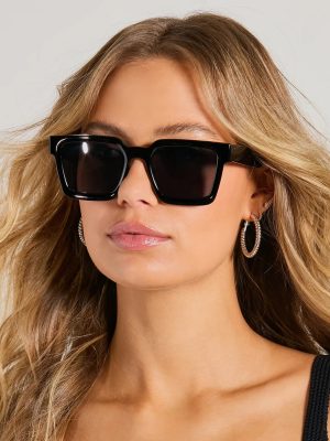 Looking Sleek Square-Frame Sunglasses