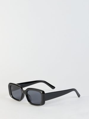 Retro Charm Square Sunglasses