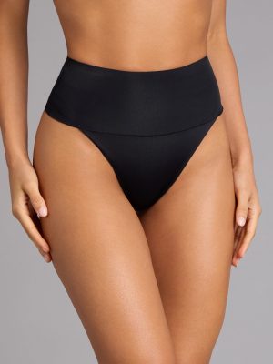 Seamless Secret Mid-Rise Shaping Thong