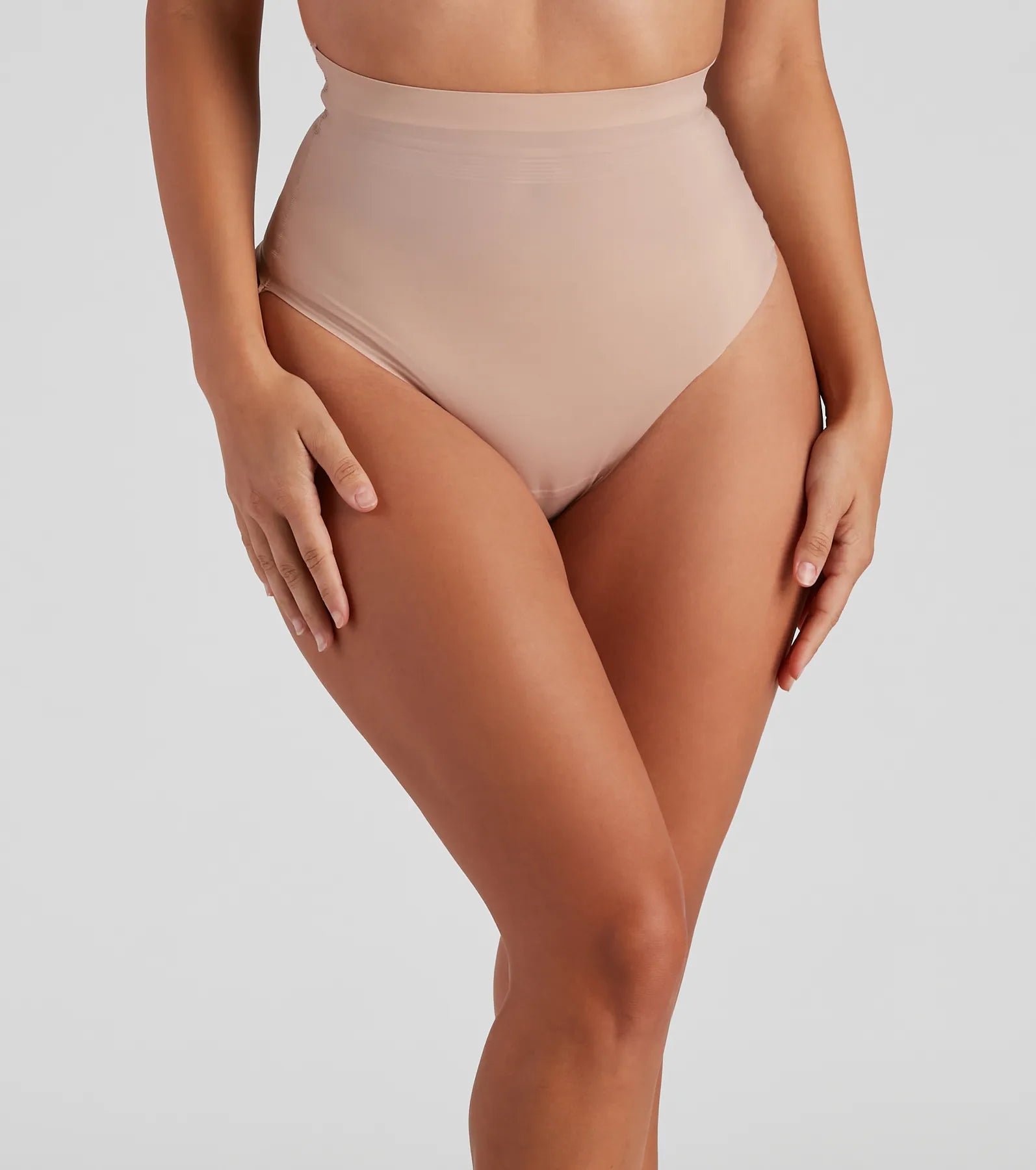 Sleek Silhouette No-Slip Shaper Thong - Image 3