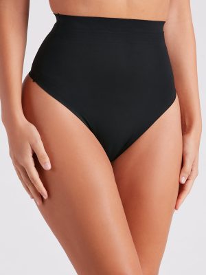 Sleek Silhouette No-Slip Shaper Thong