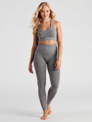 Cozy Seamless Pajama Top And Leggings Set