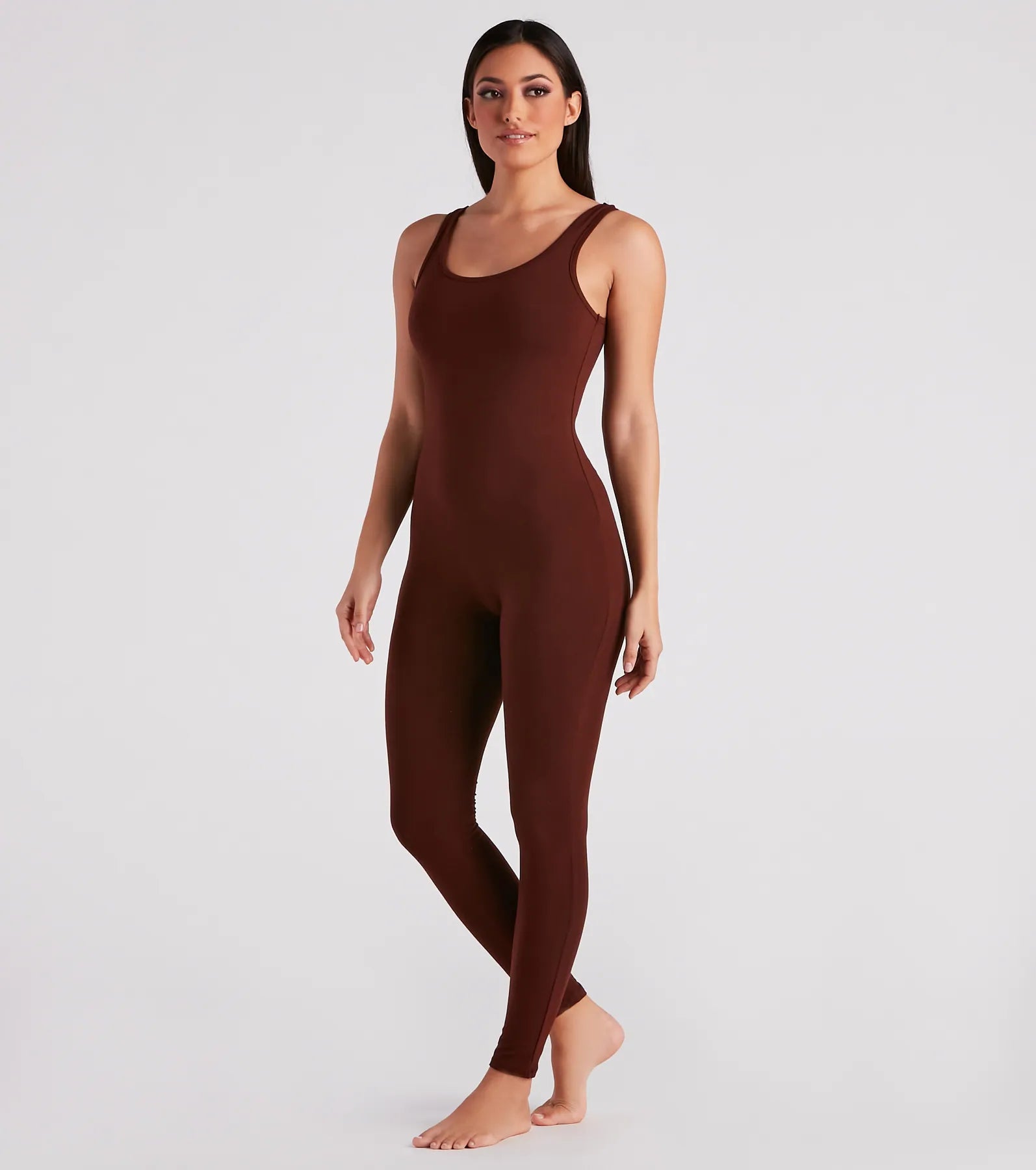 Chic Sleek Sleeveless Catsuit - Image 3