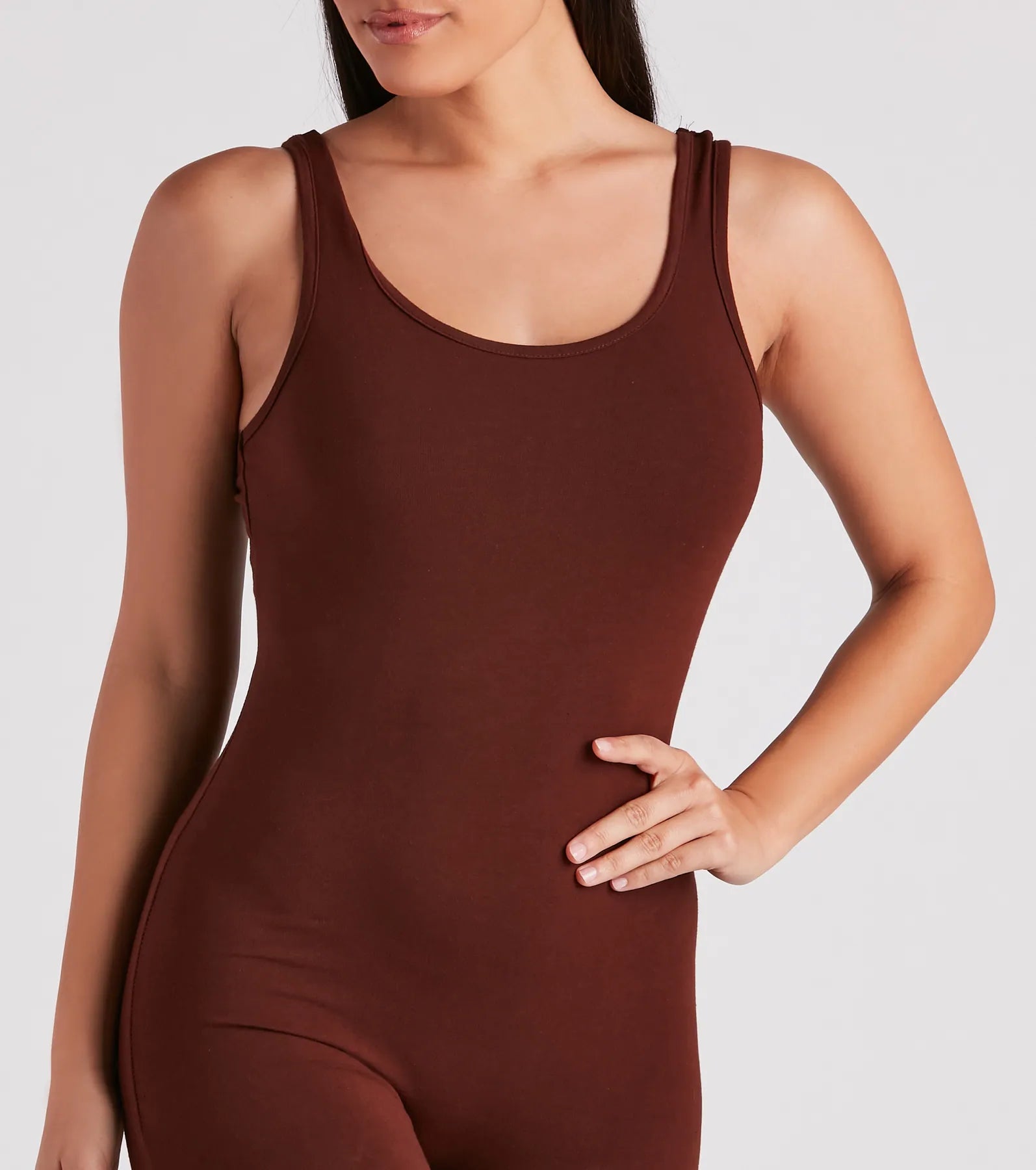 Chic Sleek Sleeveless Catsuit - Image 4